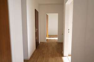 Helle 3-Zimmer-Wohnung mit Balkon, Fernblick ins Grüne und Stadtbahn direkt vor der Tür – Mönchfeldstraße 110, 70378 Mönchfeld, Stuttgart – Vorschaubild 20