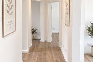 Modernes Wohnen im Altbau – Dachgeschosswohnung mit EBK im Kreuzviertel – 44137 Dorstfelder Brücke, Dortmund – Vorschaubild 3
