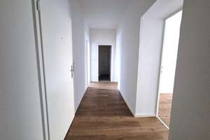 Reinklicken, verlieben, einziehen./ Click, fall in love, move in. – Glückaufstraße 8, 47166 Alt-Hamborn, Duisburg – Vorschaubild 3