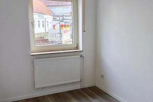 Von privat - schöne 3-Zi.-Whg. + Garten + Terrasse in Paderborn Schloß Neuhaus, ruhige + tolle Lage – Die vollständige Adresse der Immobilie erhältst du vom Anbieter., 33104 Schloß Neuhaus, Paderborn – Vorschaubild 13