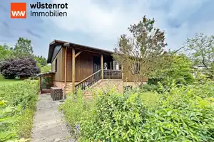 IDYLLE IN DER STADT: HAUS MIT EINBAUKÜCHE + VOLLKELLER + NEBENGEBÄUDE + GROSSEM GRUNDSTÜCK – Mecklenburg-Strelitz (Kreis) – Vorschaubild 13