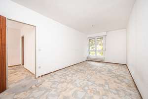 3-Zimmer-Erdgeschosswohnung mit Terrasse und Garten in Charlottenburg am  Renaissance-Theater – Die vollständige Adresse der Immobilie erhältst du vom Anbieter., 10623 Charlottenburg, Berlin – Vorschaubild 3