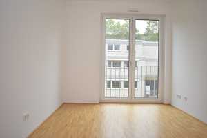 Im Westen geht die Sonne unter – Robert-Havemann-Str. 10, 53121 Bonn – Vorschaubild 7