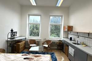 RUHIG UND ZENTRAL: WOHN-/ GESCHÄFTSHAUS (3 WE & PRAXIS) IN HIST. VILLA - MIT GARTEN UND PARKFLÄCHEN – Die vollständige Adresse der Immobilie erhältst du vom Anbieter., 31028 Gronau (Leine) – Vorschaubild 18