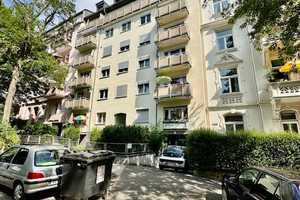 Gepflegte 4 - Zimmerwohnung mit 2 x Balkon in der Mitte Wiesbadens! – Bülowstrasse 7, 65195 Wiesbaden – Vorschaubild 1