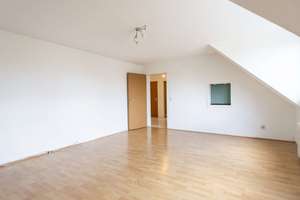 Kapitalanlage mit Potenzial: leerstehende 2-Zimmer-DG-Wohnung + 39 m² Nutzfläche + Stellplatz – Die vollständige Adresse der Immobilie erhältst du vom Anbieter., 44379 Marten, Dortmund – Vorschaubild 4