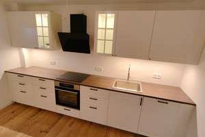 Neuwertige 3,5-Zimmer-Wohnung mit Balkon und Einbauküche in Wiesbaden