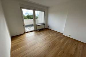 Traumhafte Dachterrassen-Wohnung in Bestlage Moosach mit sehr großem seperatem Hobbyraum,sofort bezu – Die vollständige Adresse der Immobilie erhältst du vom Anbieter., 80993 Alt-Moosach, München – Vorschaubild 17