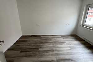 Exklusive, sanierte 4-Zimmer-Wohnung mit Balkon und EBK in Ulm – Bockgasse 6, 89073 Ulm – Vorschaubild 4