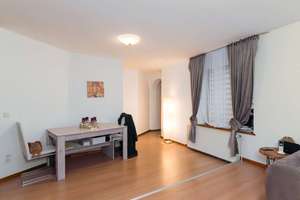 Eigentumswohnung in Hochparterre mit Stellplatz – Die vollständige Adresse der Immobilie erhältst du vom Anbieter., 47804 Kempener Feld/Baackeshof, Krefeld – Vorschaubild 4