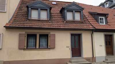 Gepflegtes Reihenmittelhaus mit rustikalem Charme und Garten in Kitzingen