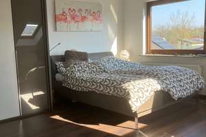 Heilbronn-Horkheim: Geräumiges und helles Doppelhaus – Die vollständige Adresse der Immobilie erhältst du vom Anbieter., 74081 Horkheim, Heilbronn – Vorschaubild 9