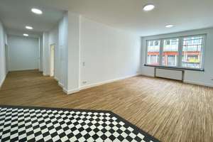 Traumhafte 4 Zimmer Wohnung – Die vollständige Adresse der Immobilie erhältst du vom Anbieter., 47057 Neudorf-Nord, Duisburg – Vorschaubild 2