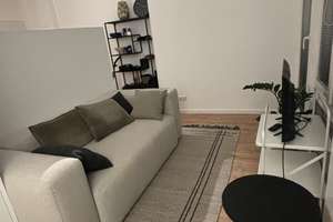 Möblierte 1-Zimmer-Erdgeschosswohnung mit eigenem Eingang und Terrasse – Bismarckstr. 49, 52066 Burtscheider Kurgarten, Aachen – Vorschaubild 4