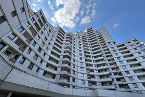 Bezugsfreies Apartment mit Balkon in gepflegter Wohnanlage - mit Tiefgaragenstellplatz – Die vollständige Adresse der Immobilie erhältst du vom Anbieter., 45879 Altstadt, Gelsenkirchen – Vorschaubild 2