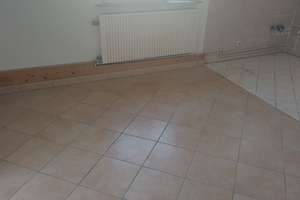 Frisch renovierte 2,5 Zimmer-Wohnung  – Die vollständige Adresse der Immobilie erhältst du vom Anbieter., 60437 Kalbach-Riedberg, Frankfurt am Main – Vorschaubild 1