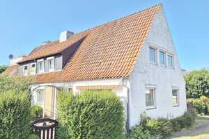 DHH mit zwei Wohnungen - ideal für Handwerker – Ostholstein (Kreis) – Vorschaubild 1