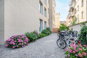 Urban Living in Schwabing: Stylische 3-Zimmer-Wohnung mit Design-Ausstattung – Die vollständige Adresse der Immobilie erhältst du vom Anbieter., 80802 Münchner Freiheit, München – Vorschaubild 9