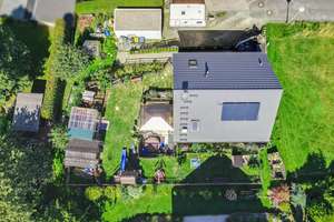 ++Sebnitz: Traumhaftes EFH (2020) mit 4 Zi., Terrasse, Garage & wildromantischem 634 m2 Grundstück++ – Die vollständige Adresse der Immobilie erhältst du vom Anbieter., 1855 Sebnitz – Vorschaubild 5
