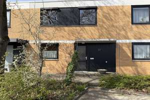 Reihenhaus in Hannover Anderten, Tiergarten Ost – Die vollständige Adresse der Immobilie erhältst du vom Anbieter., 30559 Anderten, Hannover – Vorschaubild 1