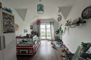 Freistehend & familienfreundlich! Neuwertiges Einfamilienhaus unweit des Rheins in Bornheim-Widdig! – Die vollständige Adresse der Immobilie erhältst du vom Anbieter., 53332 Bornheim – Vorschaubild 17