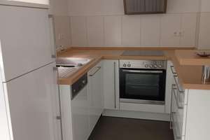 Schicke 2-Zimmer Wohnung mit Balkon im 1. OG in Stuttgart-Bad Cannstatt – Die vollständige Adresse der Immobilie erhältst du vom Anbieter., 70374 Kurpark, Stuttgart – Vorschaubild 1