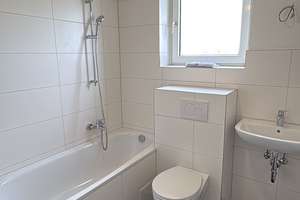 Helle 3-Zimmer-Wohnung mit Balkon in Wesseling – Kastanienweg 9, 50389 Wesseling – Vorschaubild 4