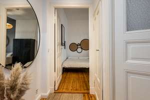 Stylish Fully Furnished Studio Apartment with Workspace – Prime Location in Prenzlauer Berg – Erich-Weinert-Straße 16, 10439 Prenzlauer Berg, Berlin – Vorschaubild 7