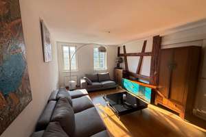 ** Traumhafte 4,5-Zimmerwohnung, hochwertig ausgestattet * Balkon * EBK * Pkw-Stpl. * gute Lage ** – Die vollständige Adresse der Immobilie erhältst du vom Anbieter., 70327 Untertürkheim (Ortsteil), Stuttgart – Vorschaubild 1
