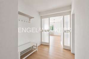 Ihr neues Zuhause mit großzügigem Grundriss in Berlin-Lichterfelde – Die vollständige Adresse der Immobilie erhältst du vom Anbieter., 12207 Lichterfelde, Berlin – Vorschaubild 4