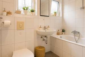 TOLLES INVESTMENT MIT TERRASSE - 2 ZI WOHNUNG – Zur Lindung 25-27, 40489 Angermund, Düsseldorf – Vorschaubild 2