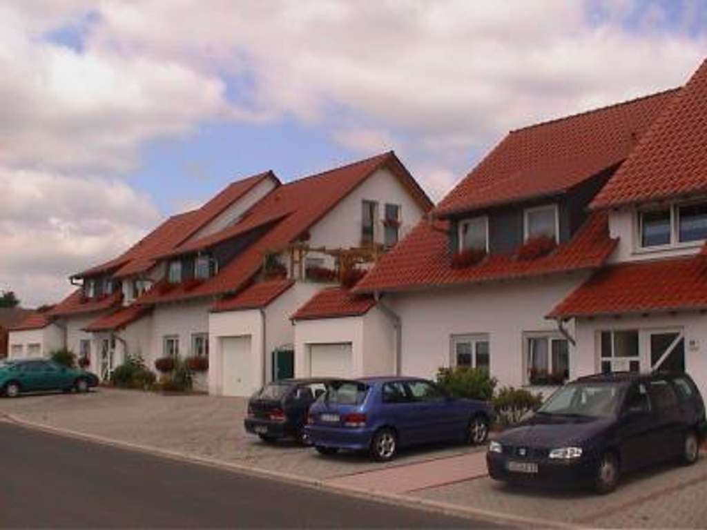 Immobilie in Leinefelde-Worbis - 4 Zimmer Wohnung im EG mit Terrasse und Garage - Bild 0