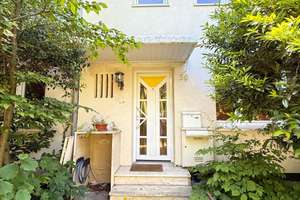 Renovierungsbedürftiges Reihenmittelhaus- sofort frei