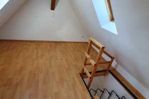 Lichtdurchflutete 2-Zimmer-DG-Wohnung mit EBK in Stuttgart - Feuerbach nur für 1 Person !!! – Dieterlestr. 0000000, 70469 Stuttgart – Vorschaubild 9