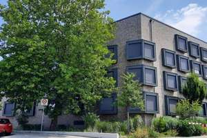Großzügiges, möbliertes Apartment für Studierende - Citynahe Lage – Jahnstr. 4, 91054 Altstadt, Erlangen – Vorschaubild 1