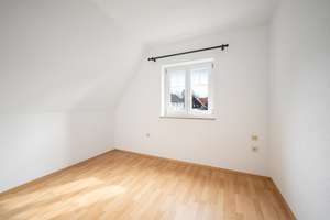 Charmantes Einfamilienhaus auf herrlichem West-Grundstück, auch Neubebauung nach §34 BauGB möglich – Die vollständige Adresse der Immobilie erhältst du vom Anbieter., 80939 Obere Isarau, München – Vorschaubild 15