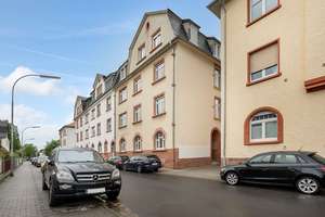MFH mit nachhaltiger Rendite, Ausbaureserve und langfristigem Wertsteigerungspotenzial – Die vollständige Adresse der Immobilie erhältst du vom Anbieter., 63263 Neu-Isenburg – Vorschaubild 1