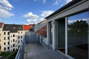 Bezugsfrei!!! Traumhafte DG Wohnung in Gohlis mit großen Balkon