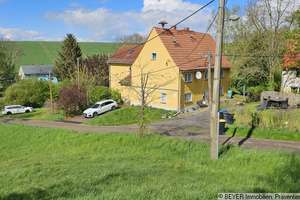 ! ! Preissenkung ! !  Zweifamilienhaus in ländlicher Gegend mit viel Platz für Tierhaltung – Die vollständige Adresse der Immobilie erhältst du vom Anbieter., 1665 Triebischtal – Vorschaubild 50