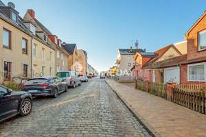 Platz für Ihre Vision | Urige Doppelhaushälfte, in zentraler Lage mit Garage – Die vollständige Adresse der Immobilie erhältst du vom Anbieter., 23558 Sankt Lorenz Süd, Lübeck – Vorschaubild 19