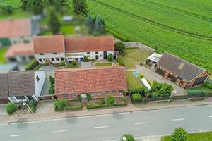 Ein- oder Zweifamilienhaus mit Nebengelass in Brunau! – Die vollständige Adresse der Immobilie erhältst du vom Anbieter., 39624 Brunau – Vorschaubild 2