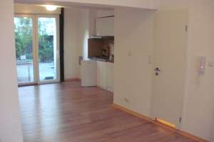 F-Sachsenhausen Nord, Altbau mit 7 Einheiten (5 Wohnungen + 2 Gewerbe) in guter Lage! – 60594 Sachsenhausen-Nord, Frankfurt am Main – Vorschaubild 3