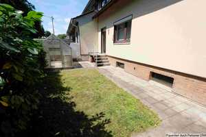 Das eigene Häuschen am plätschernden Bach – Stuttgart – Vorschaubild 3