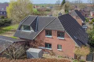 Krüzen: Helles und großzügiges Einfamilienhaus mit Doppelgarage in Feldrandlage! – Die vollständige Adresse der Immobilie erhältst du vom Anbieter., 21483 Krüzen – Vorschaubild 6