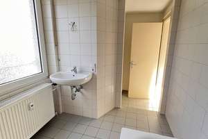 Nähe Luitpoldhain! Charmante 3-Zi.-Wohnung mit Balkon + Wintergarten! Garage optional!  – Die vollständige Adresse der Immobilie erhältst du vom Anbieter., 90461 Guntherstraße, Nürnberg – Vorschaubild 14
