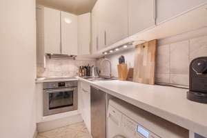 Studioapartment mit Panorama-Alsterblick! – Die vollständige Adresse der Immobilie erhältst du vom Anbieter., 22087 Uhlenhorst, Hamburg – Vorschaubild 4