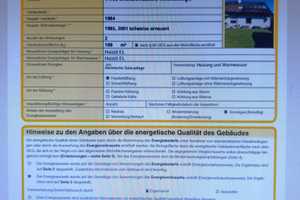 Freistehendes Zweifamilienhaus mit großem Garten – Ludwigsburg (Kreis) – Vorschaubild 14