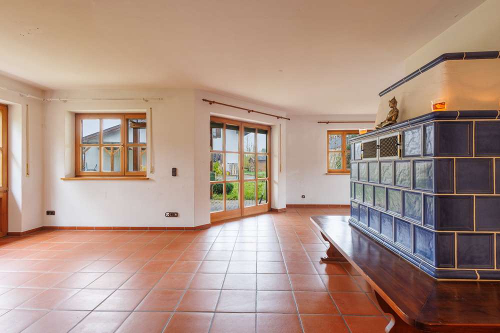 Immobilie in Engelsberg - Schönes Einfamilienhaus mit Garten, Terrasse und Doppelgarage–ruhige Familienidylle im Chiemgau - Bild 19