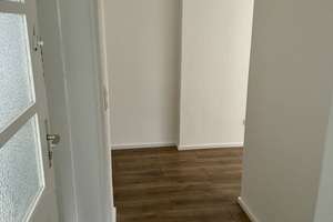 Sanierte 2-Zimmer-Dachgeschoss-Wohnung in Wuppertal Unterbarmen | Zweitbezug – Wittensteinstr. 34, 42285 Barmen, Wuppertal – Vorschaubild 5