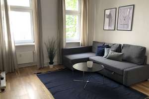Bezugsfreie Altbauwohnung mit Charme im beliebten Stephankiez – 3 Zimmer – Stephanstrasse 52, 10559 Moabit, Berlin – Vorschaubild 1